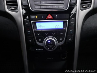 Hyundai i30 1,6 CRDi 81kW Trikolor 2013