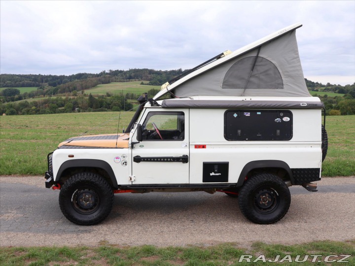 Land Rover Defender 2,5 110 Hard Top 2004