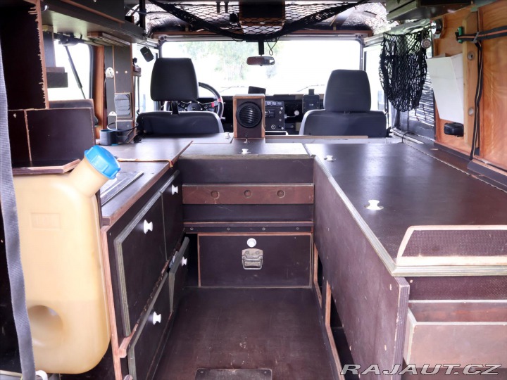 Land Rover Defender 2,5 110 Hard Top 2004