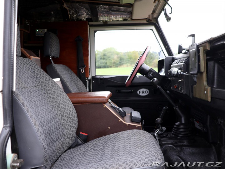 Land Rover Defender 2,5 110 Hard Top 2004