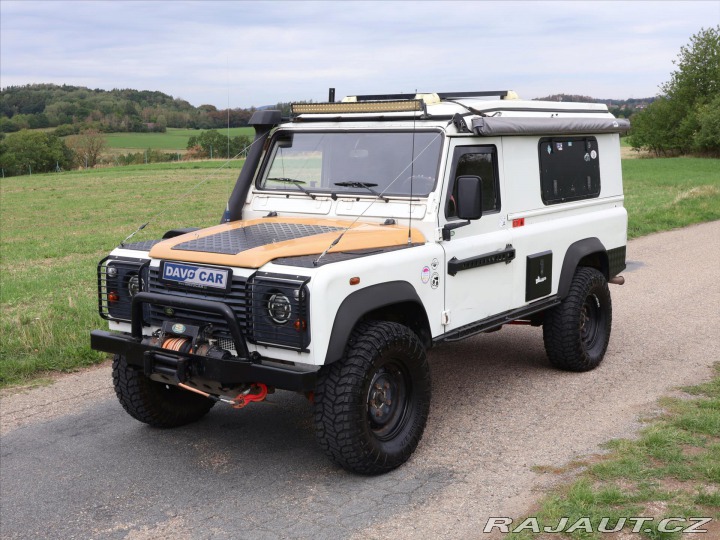 Land Rover Defender 2,5 110 Hard Top 2004