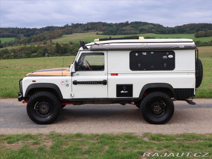 Land Rover Defender 2,5 110 Hard Top 2004