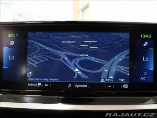 Peugeot 2008 0,1 100kW e-Allure 1.maj. 2022