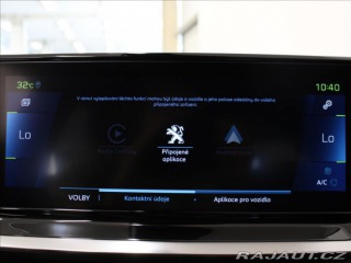 Peugeot 2008 0,1 100kW e-Allure 1.maj. 2022