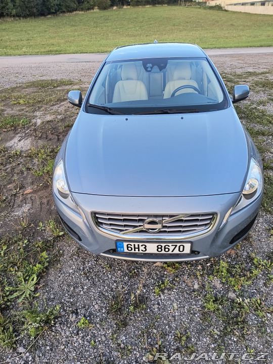 Volvo S60  2010
