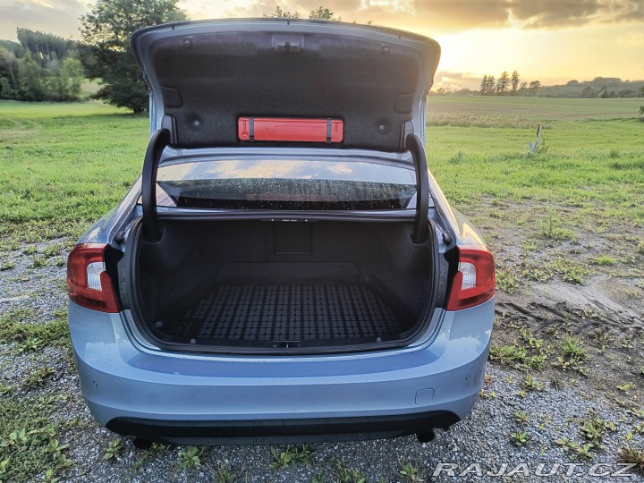Volvo S60  2010