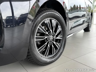 Volkswagen Multivan 2,0TDI DSG L2*STYLE*El.Dv 2023