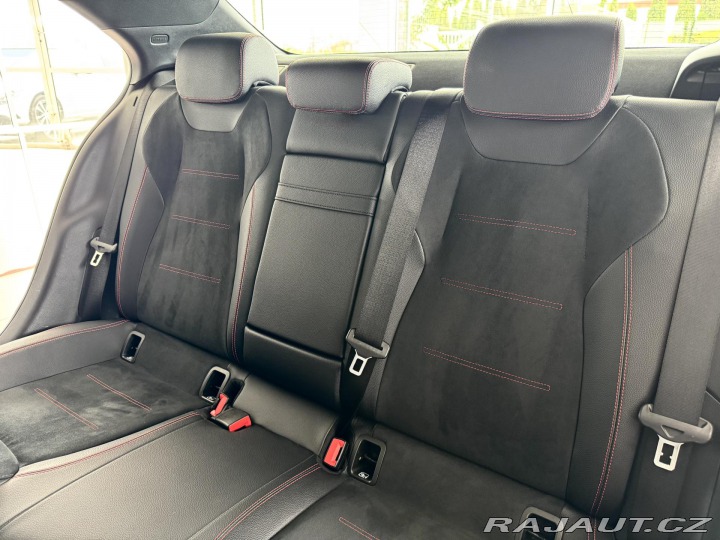Mercedes-Benz A 200 AMG AUT*Panorama*Dist 2020