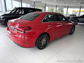 Mercedes-Benz A 200 AMG AUT*Panorama*Dist 2020