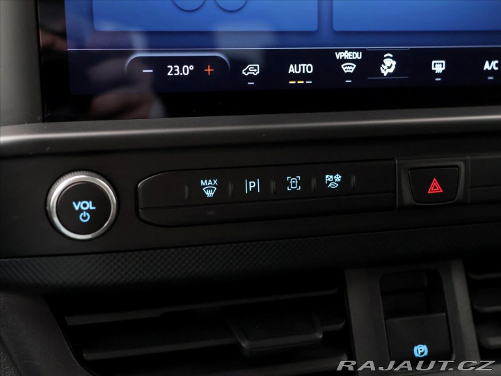 Ford Transit Custom 2,0 EB 110kW 8-Míst LED C 2025