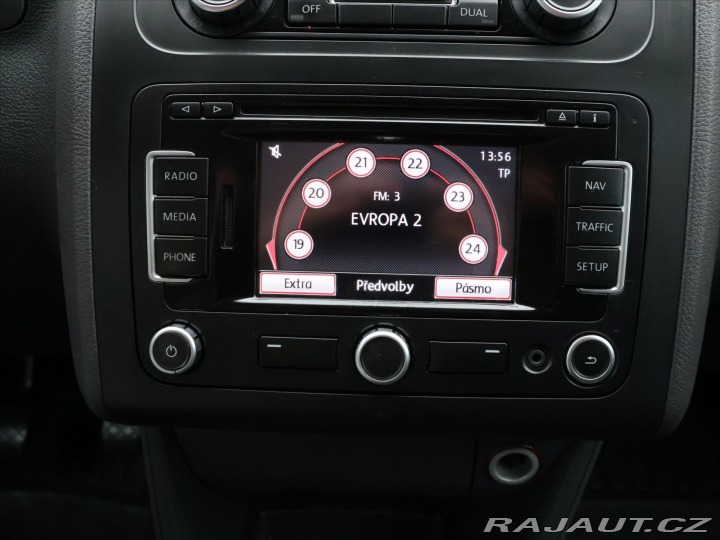 Volkswagen Touran 2,0 TDI 103kW Comfortline 2010