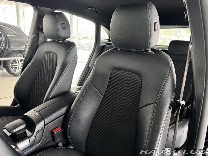 Mercedes-Benz GLA 200d AUT*Distronic*Tažné* 2022
