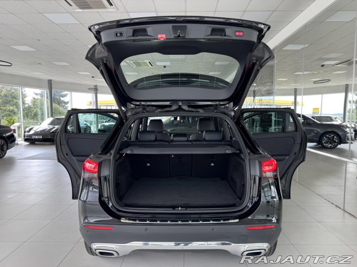 Mercedes-Benz GLA 200d AUT*Distronic*Tažné* 2022