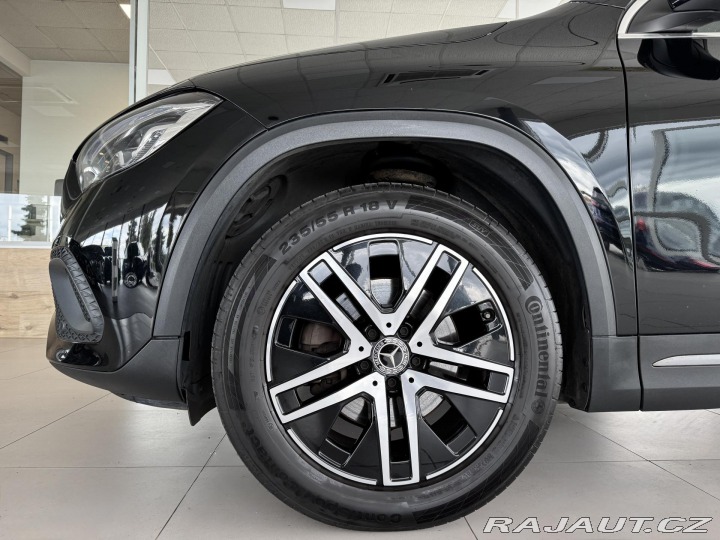 Mercedes-Benz GLA 200d AUT*Distronic*Tažné* 2022