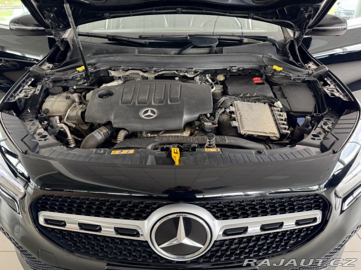 Mercedes-Benz GLA 200d AUT*Distronic*Tažné* 2022