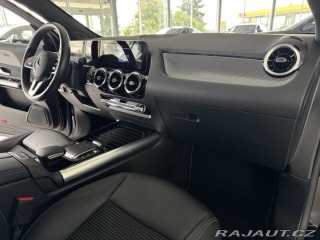 Mercedes-Benz GLA 200d AUT*Distronic*Tažné* 2022