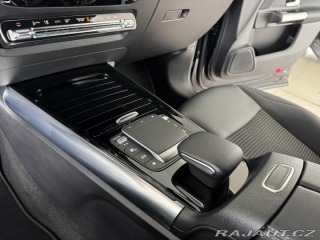 Mercedes-Benz GLA 200d AUT*Distronic*Tažné* 2022