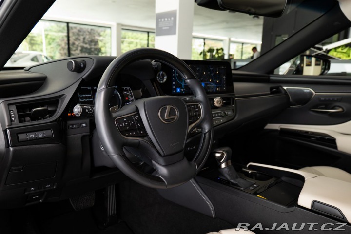 Lexus Ostatní modely ES 300 H/MarkLevinson/360/Vyhřív 2024