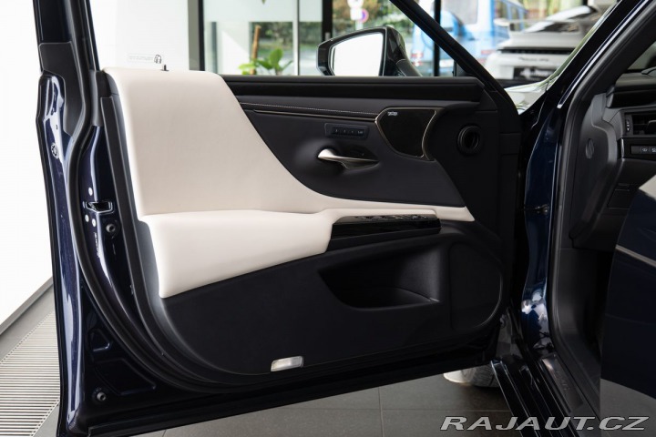Lexus Ostatní modely ES 300 H/MarkLevinson/360/Vyhřív 2024