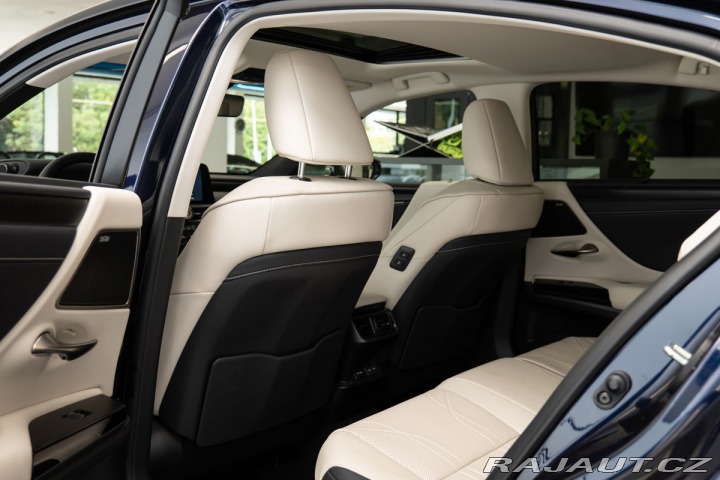 Lexus Ostatní modely ES 300 H/MarkLevinson/360/Vyhřív 2024