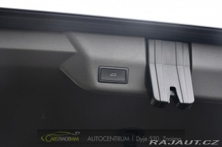 Volkswagen Multivan 2.0TDi REZERVACE 2024