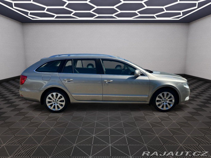 Škoda Superb 2.0Tdi 103kw 2011
