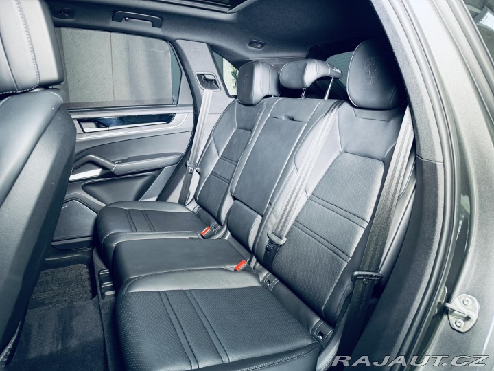 Porsche Cayenne S V8 CARBON EXT+INT MASAZ 2024