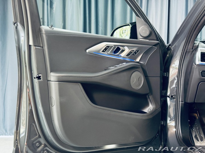 BMW XM 50e*3R.ZÁRUKA*SERVIS.ZDAR 2024