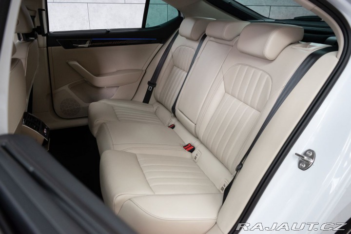 Škoda Superb 2.0 TDI L&K*TAŽNÉ*DPH 2023