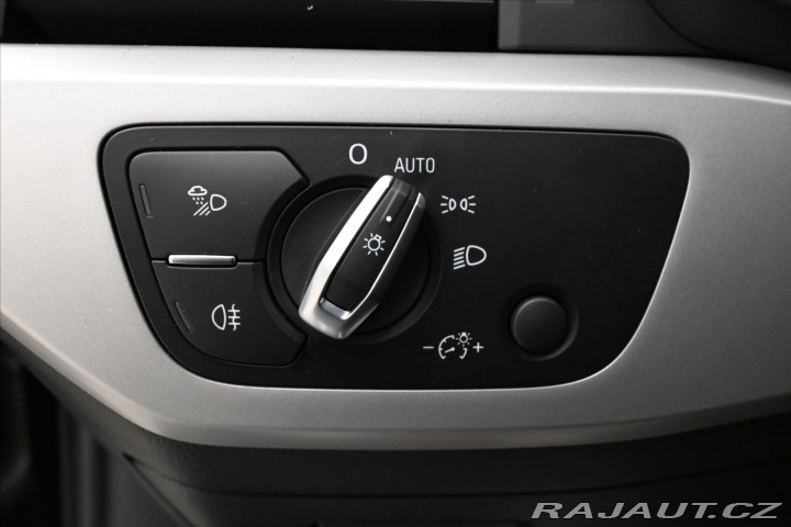 Audi A4 2,0 40TDI 150 kW S-Tronic 2023