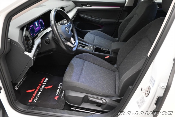 Volkswagen Golf 2,0 TDI 85 kW DSG Life Zá 2022