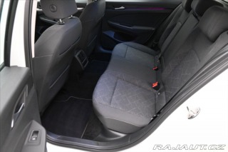 Volkswagen Golf 2,0 TDI 85 kW DSG Life Zá 2022