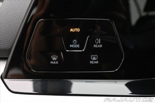 Volkswagen Golf 2,0 TDI 85 kW DSG Life Zá 2022