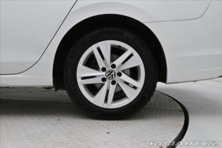 Volkswagen Golf 2,0 TDI 85 kW DSG Life Zá 2022