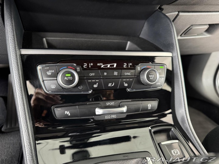 BMW 2 218d 110kW*AT8*LED*Navi*P 2015