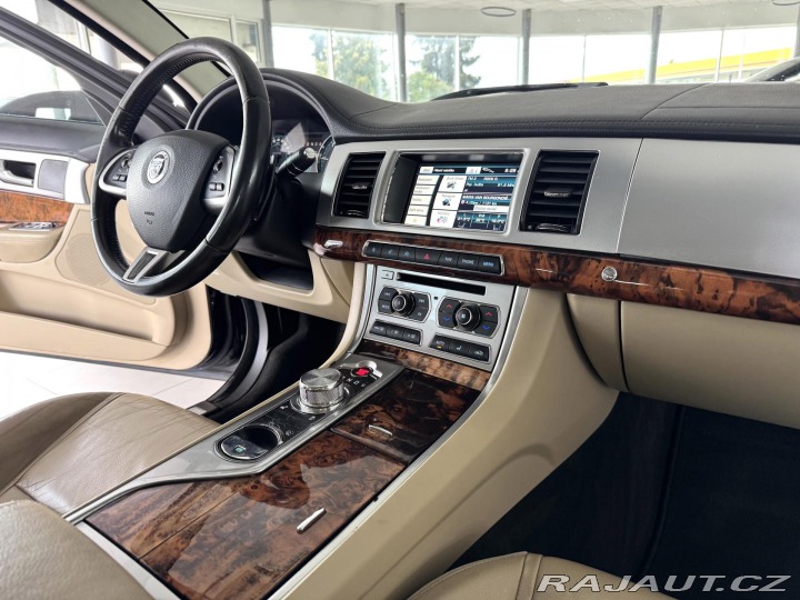 Jaguar XF 2,2d 147kW*AUT*Navi*Kamer 2014