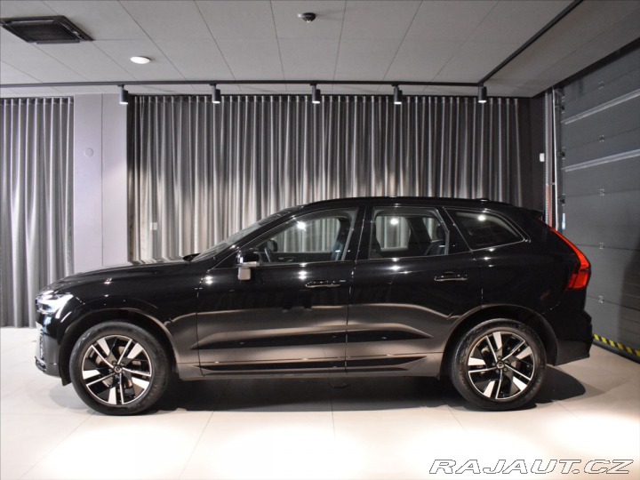Volvo XC60 2,0 B5 AWD Plus BLIS,Bezk 2026