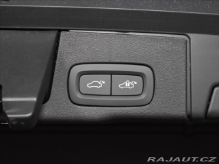 Volvo XC60 2,0 B5 AWD Plus BLIS,Bezk 2026