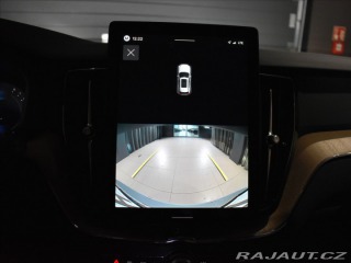 Volvo XC60 2,0 B5 AWD Plus BLIS,Bezk 2026