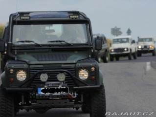 Land Rover Defender 2002