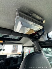 Land Rover Defender 2002