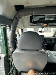 Land Rover Defender 2002