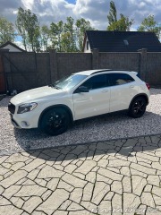 Mercedes-Benz GLA 180 2017