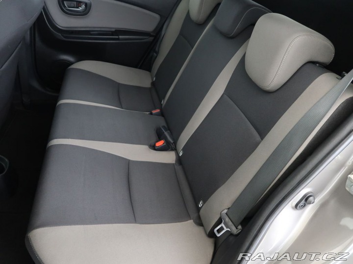Toyota Yaris 1.5Hybrid,e-CVT,Selection 2019
