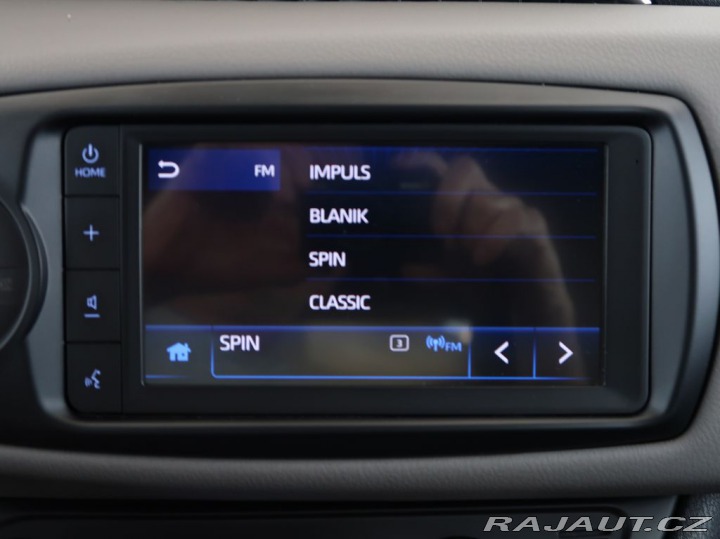 Toyota Yaris 1.5Hybrid,e-CVT,Selection 2019