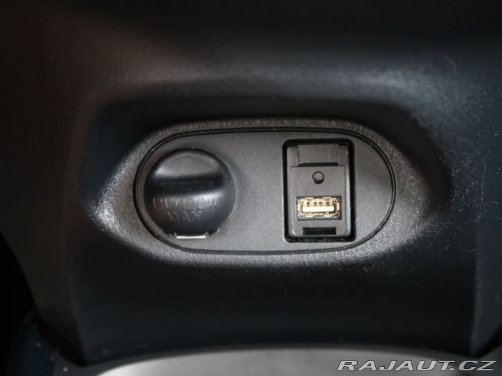 Toyota Yaris 1.5Hybrid,e-CVT,Selection 2019