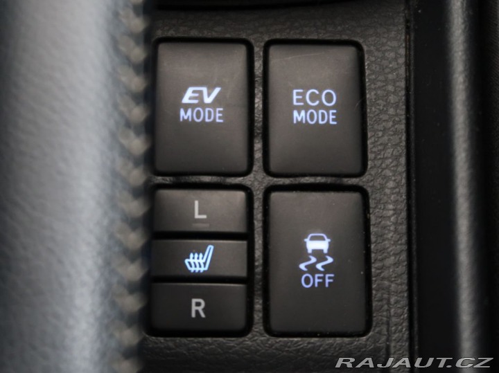 Toyota Yaris 1.5Hybrid,e-CVT,Selection 2019