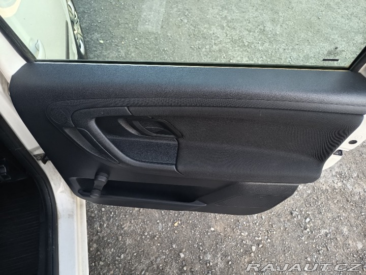 Škoda Roomster 1,4i16V Ambition Plus ČR 2015