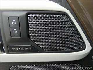 Land Rover Defender 3,0 D300 110 SE,1.maj,ČR, 2022