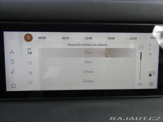 Land Rover Defender 3,0 D300 110 SE,1.maj,ČR, 2022